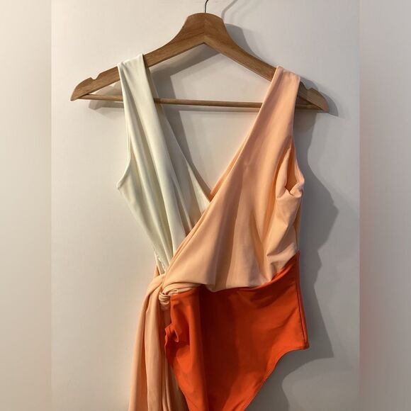 Paper LONDON Colorblock Orange Cream Swimsuit with‎ Wrap Detail Size - Picture 6 of 16